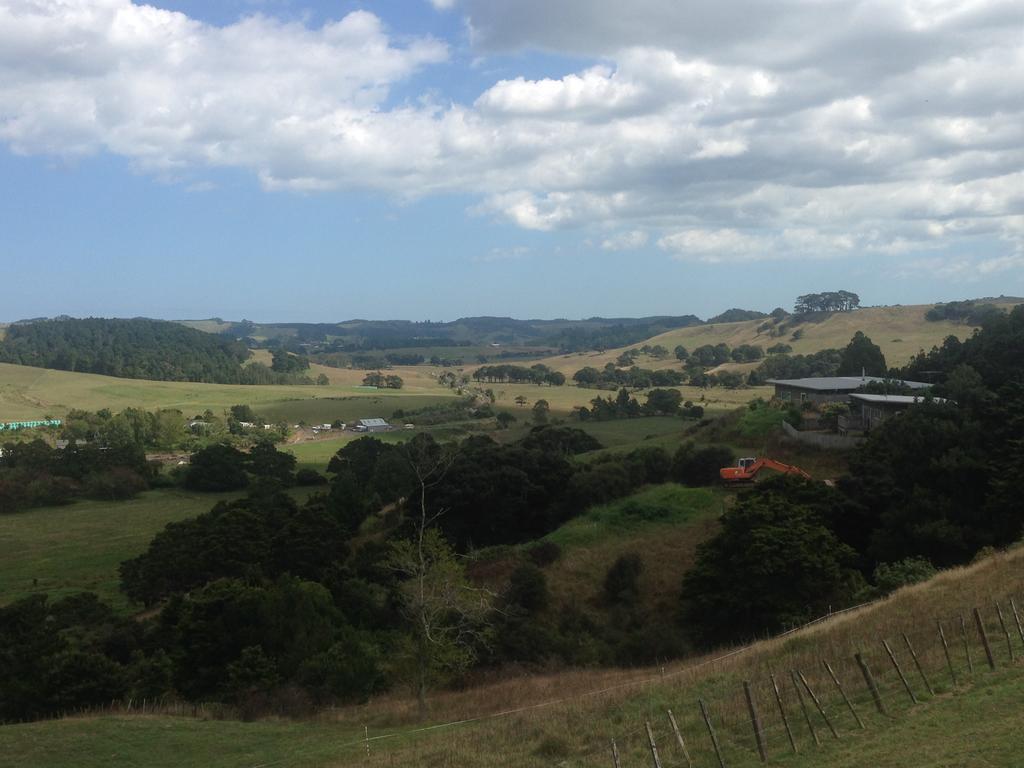 Pukeatua Farmstay Waimauku Exterior foto